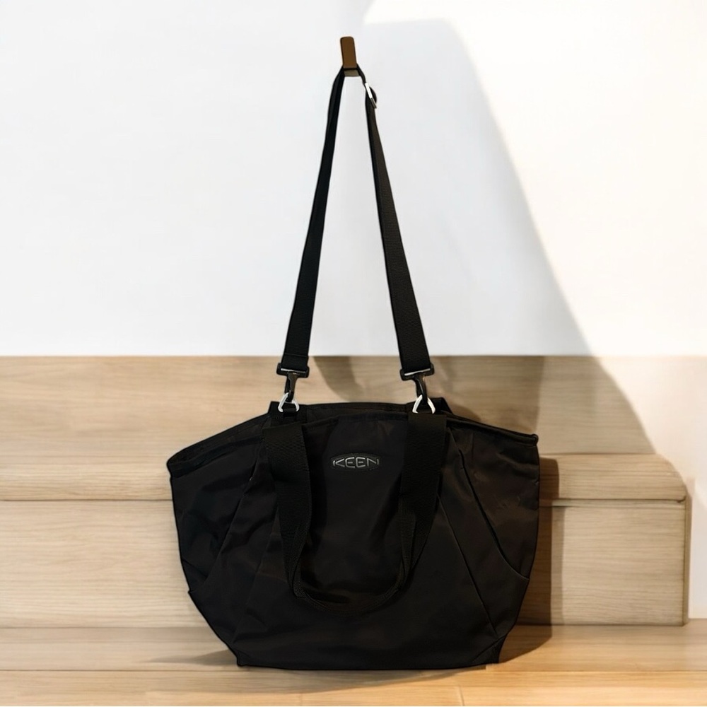 Keen Versatile Black Carryall - Tote and Computer Bag